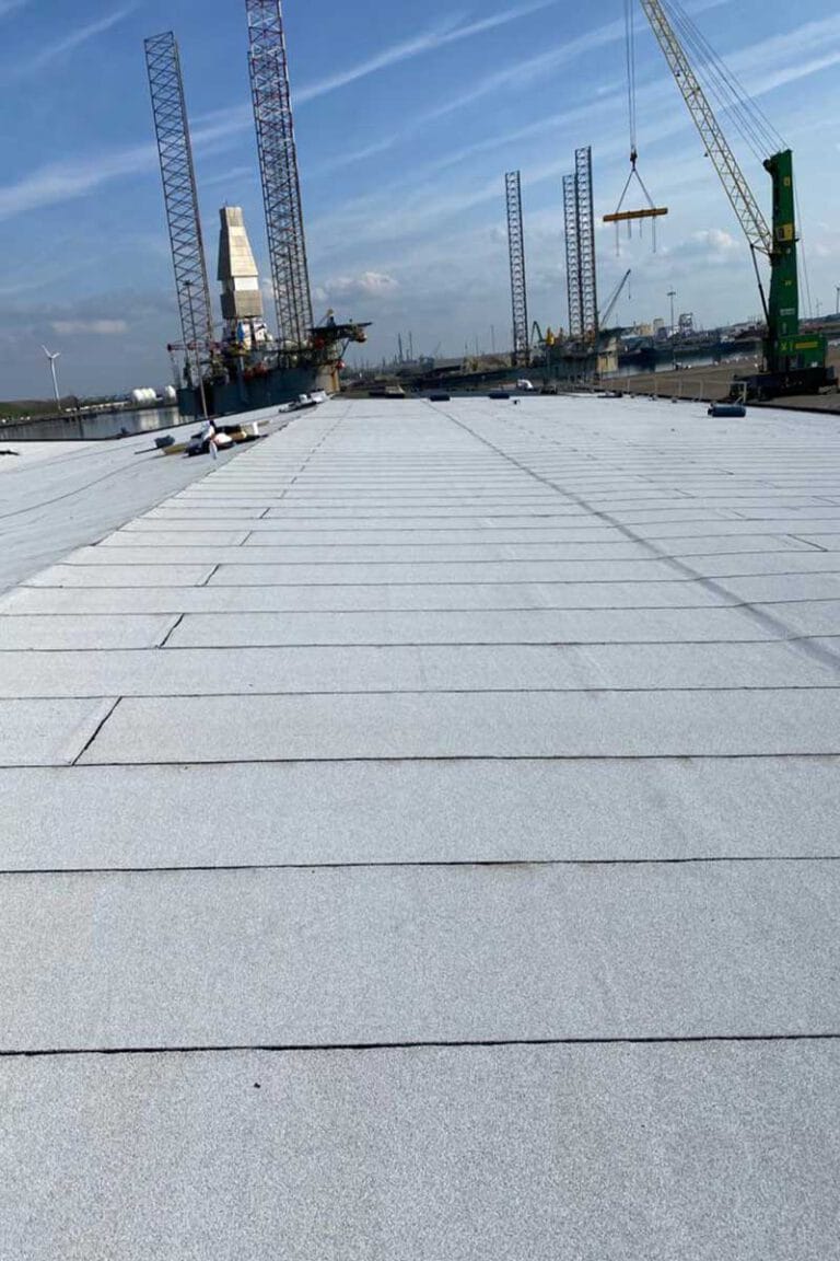 kranen--bitumen-dak